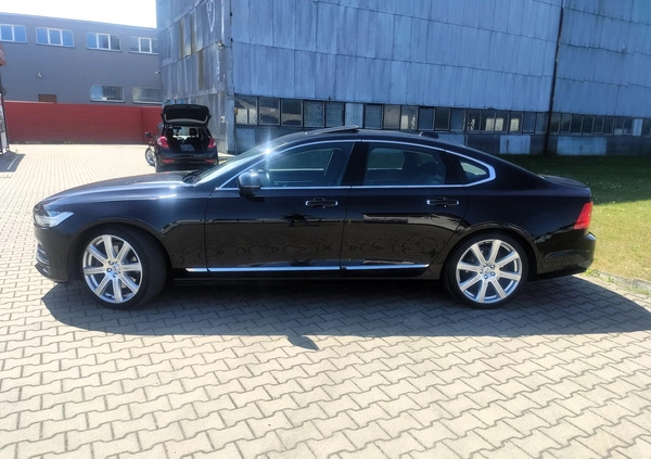 Volvo S90 cena 124900 przebieg: 119000, rok produkcji 2017 z Ostrołęka małe 562